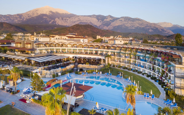 Armas Labada Hotel