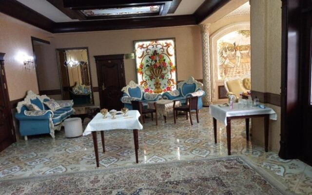 Edem Plaza Hotel