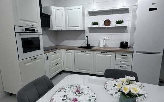 Lazur Flat