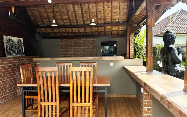 Бутик-отель Krishna Homestay by ArthouseBali