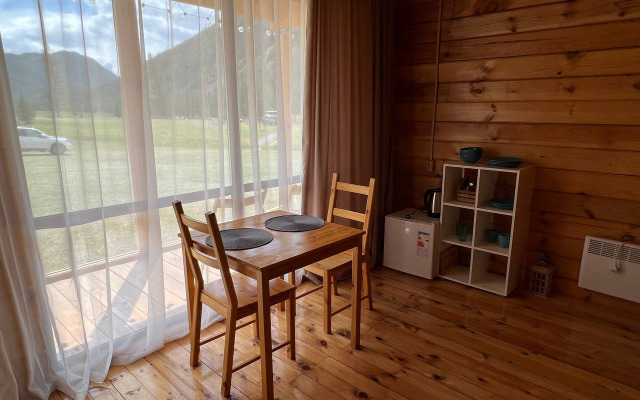 База отдыха Altai Geyser Lake