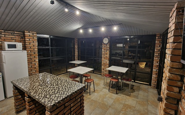 Kristall Guest House