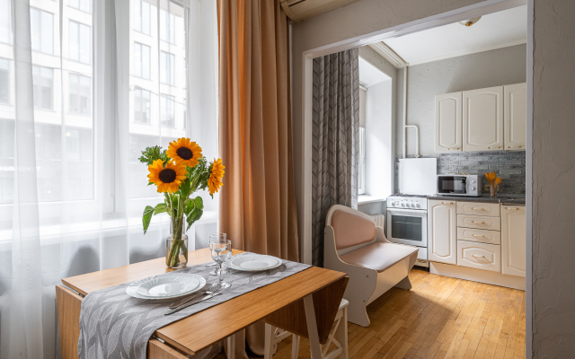 Апартаменты Кварт-Отель, Гашека, 11