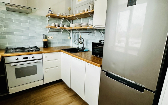 Daily Apart Flat
