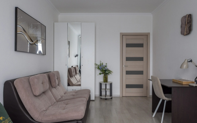 Mira Apartments