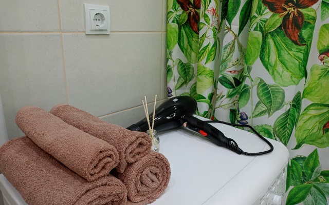 V Novom Dome Orudiynaya 1A Flat