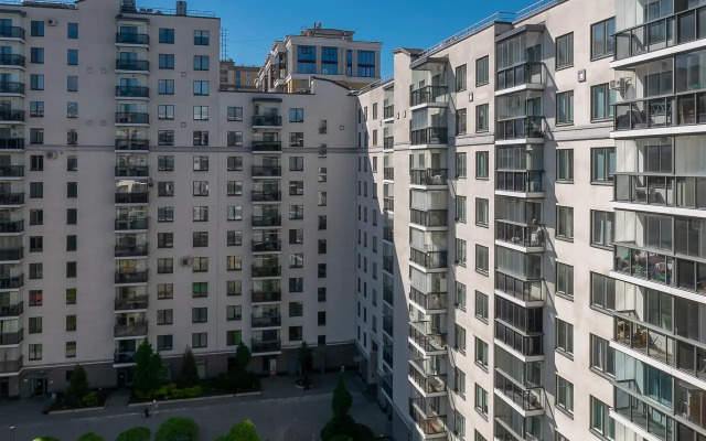 Квартира Лиловая студия на набережной Обводного канала