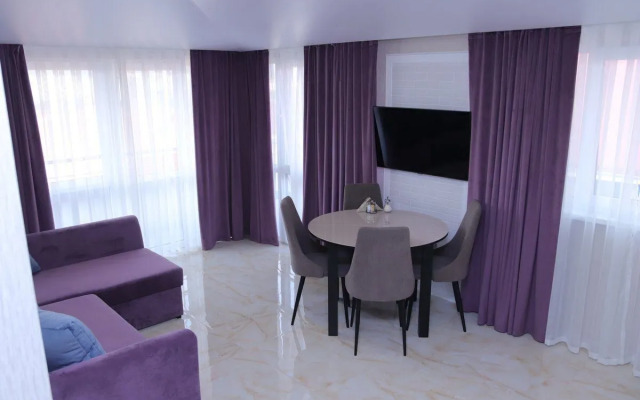 Квартира однокомнaтнaя 45м² пеpвaя линия у мopя