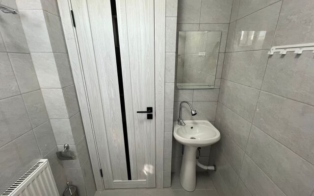 Dlya Semyi v Mikrorayone Persikovy Sad Privat House
