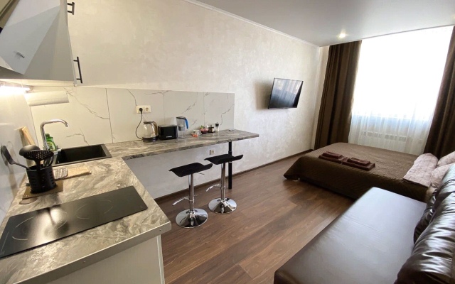 Na Komsomolskoy 1 Apartments