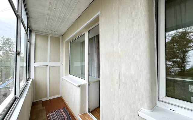 2-Komn Apartland  Lenina Metallurgov Mira Tsentr Flat