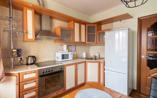 Апартаменты на Профсоюзов 18/1