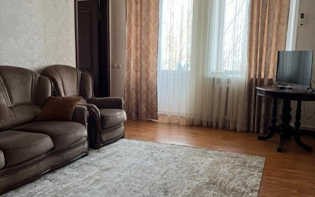 Квартира у набережной