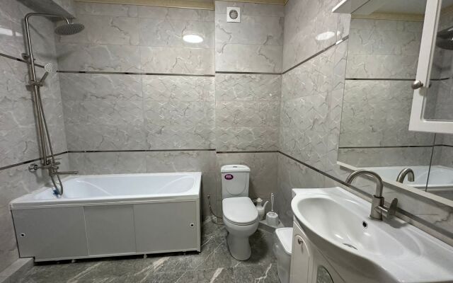 Апартаменты  в новом частном трехэтажном доме 3