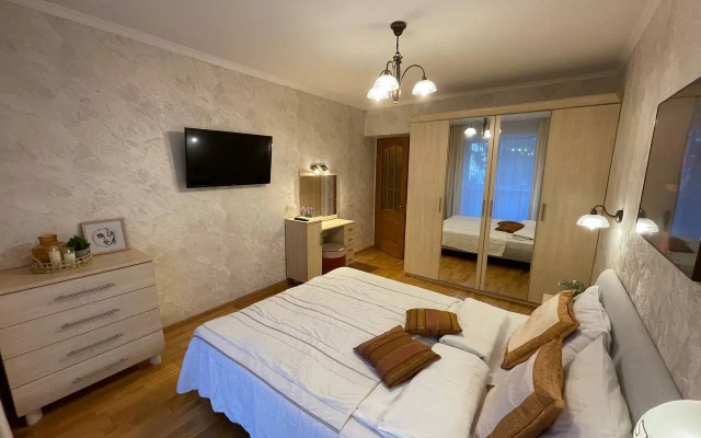 Dvuhkomnatnaya s saunoj u Verhnego ozera Flat