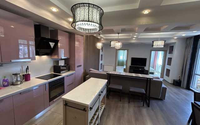 Sochi Dvukhkomnatnaya V Tsentre Apartments