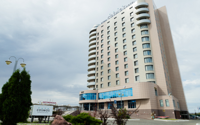 Отель Cosmos Astrakhan Hotel