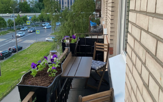 White & Black Apartments