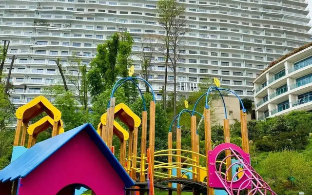 U Morya S Basseynom Apartments