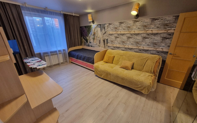 Na Dargomyzhskogo 15 Flat