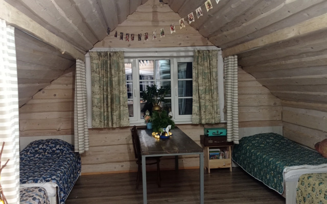 Гостевой дом Домик Художников