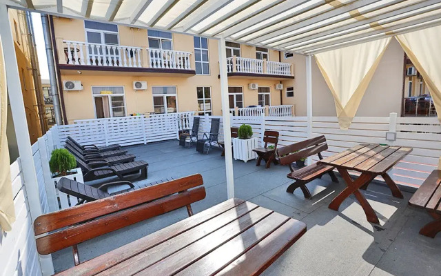 Mango Guest House