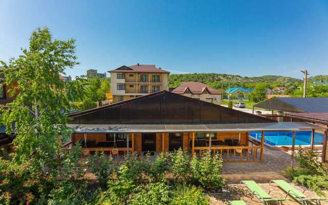 Viktoriya TWO Guest House