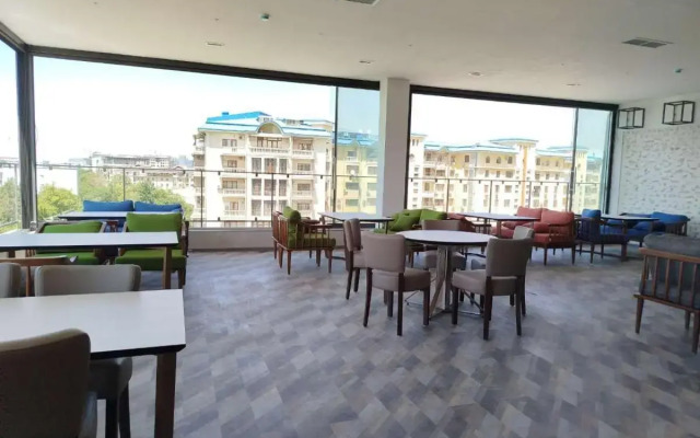 Art Air Hotel