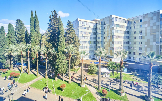 Апартаменты Семейный апартамент в самом центре Сочи