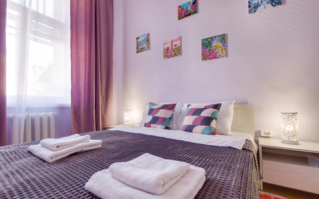 U Avrory VPiter na sutki Apartments
