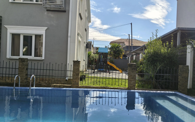 Kottedzh Private House