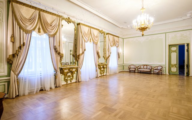 Гостиница Особняк Военного Министра (Milutin Palace)