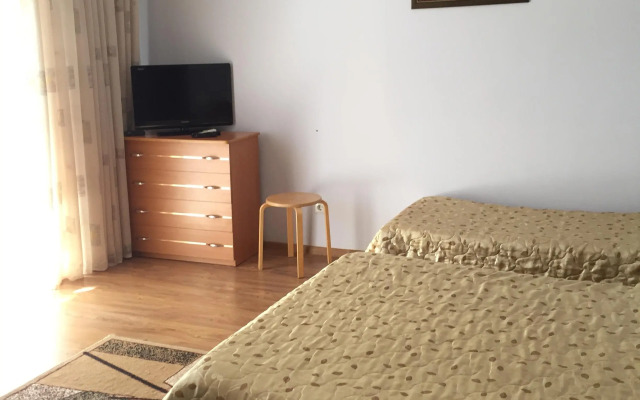 San-Mari Guest House