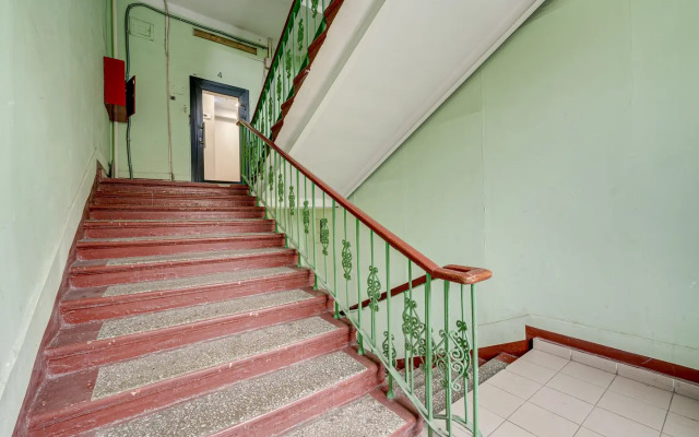 17 Komfortno I Tochka Na Varshavskom Shosse 77k2 Apartments