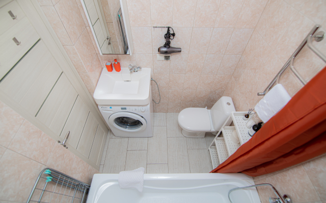 1-Komnatnaya Kvartira Dlya 5 Gostey Na Surikova Flat