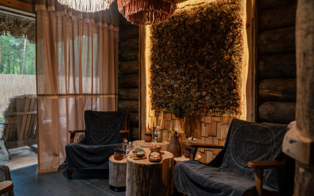 Отель Чепош Парк