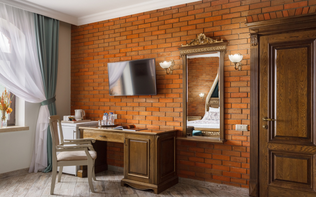 Dakhovskaya Sloboda Hotel