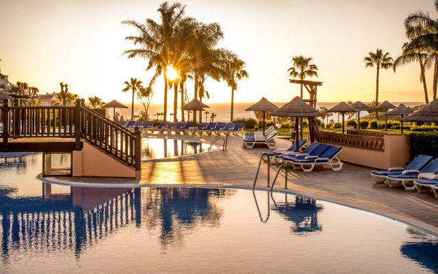 Hotel Wyndham Grand Costa del Sol