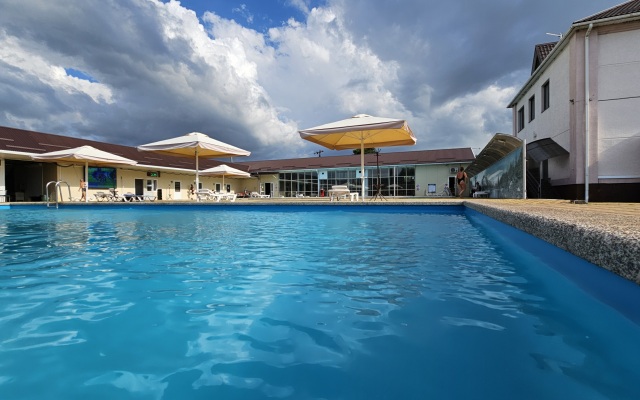 Izumrud Guest house