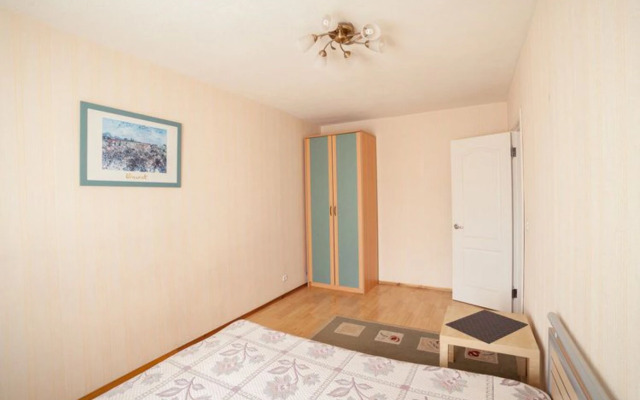 Квартира Уютная двухкомнатная