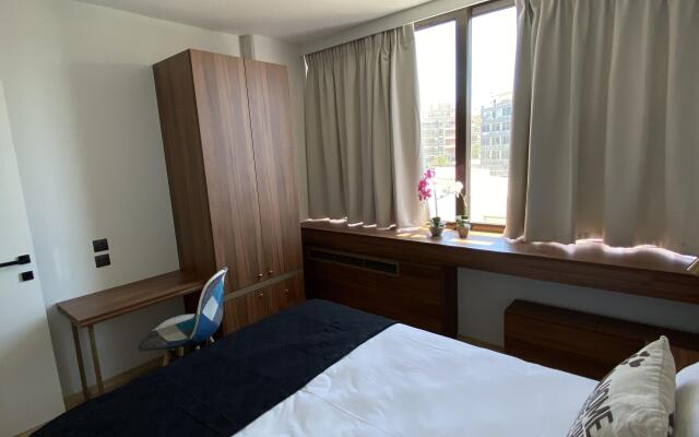 Filopappou Hill Suites Aparthotel