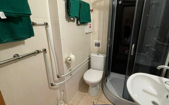 Gest 4 Guest House