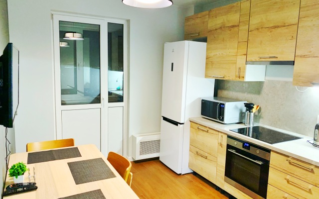 Uyutnaya Kvartira S Panoramnym Vidom Flat