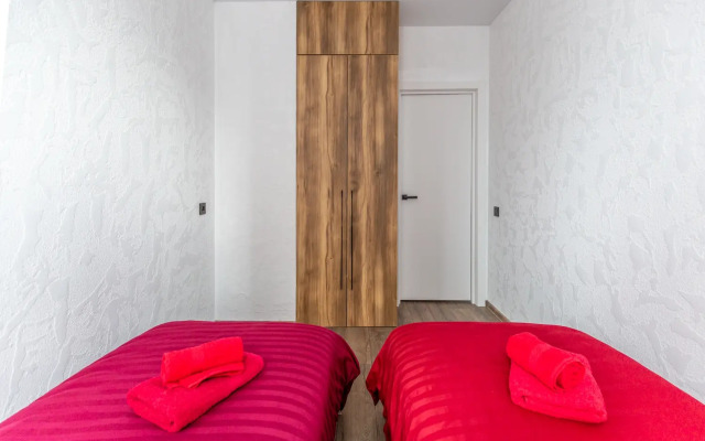 Stilnaya do 9 chelovek v Sovremennom Zhk Flat