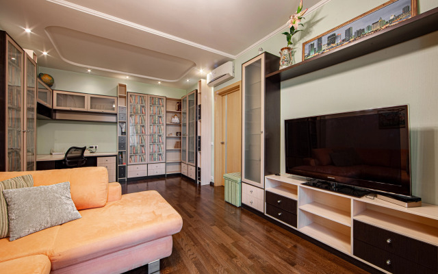 Bolshaya Na Moskovskoy Flat