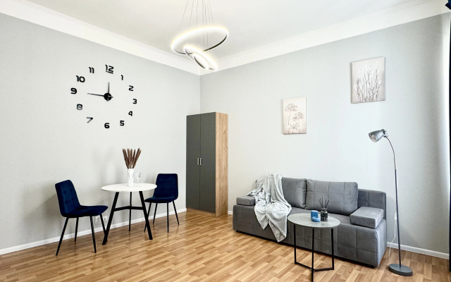 Uyutnaya Kvartira S Bolshoy Kukhney Flat