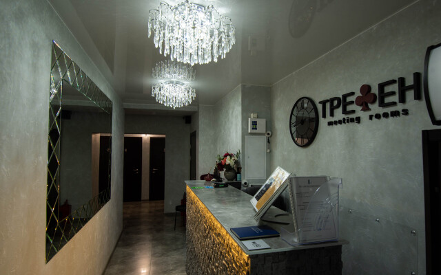 Trefen Arbat Hotel