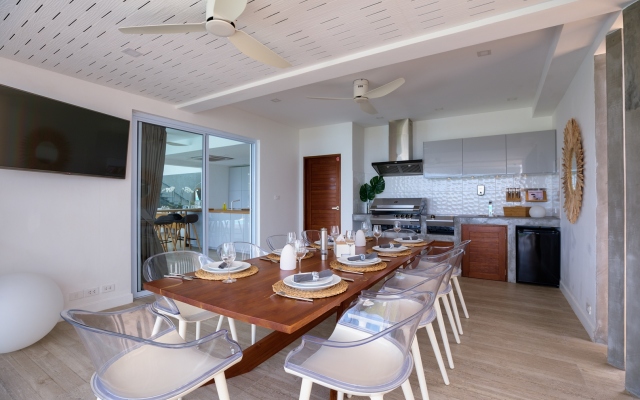 55 Stylish SeaView Villa