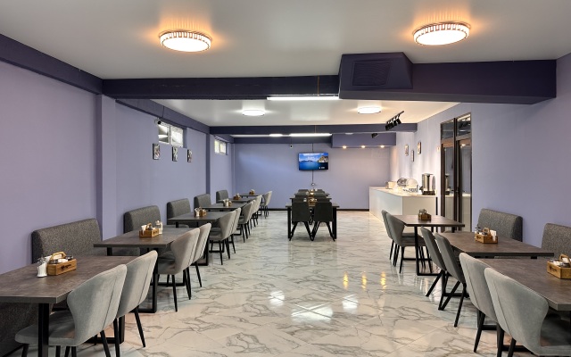 Feniks Hotel