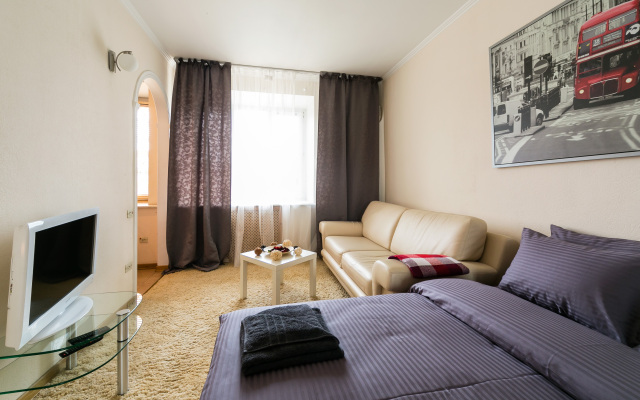 Lux Apartments Бережковская 4